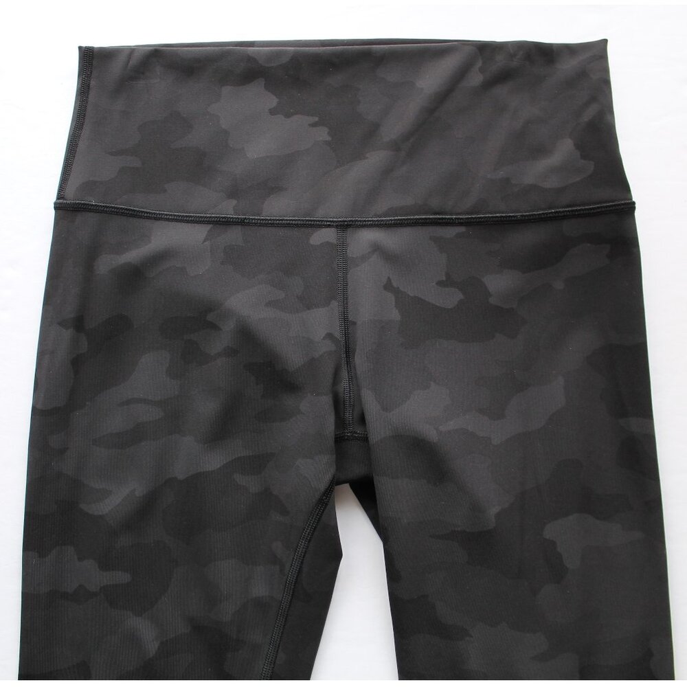 Lululemon Wunder Under High-Rise Tight 25" / Size 8 Heritage 365 Camo Deep Coal - Picture 8 of 13